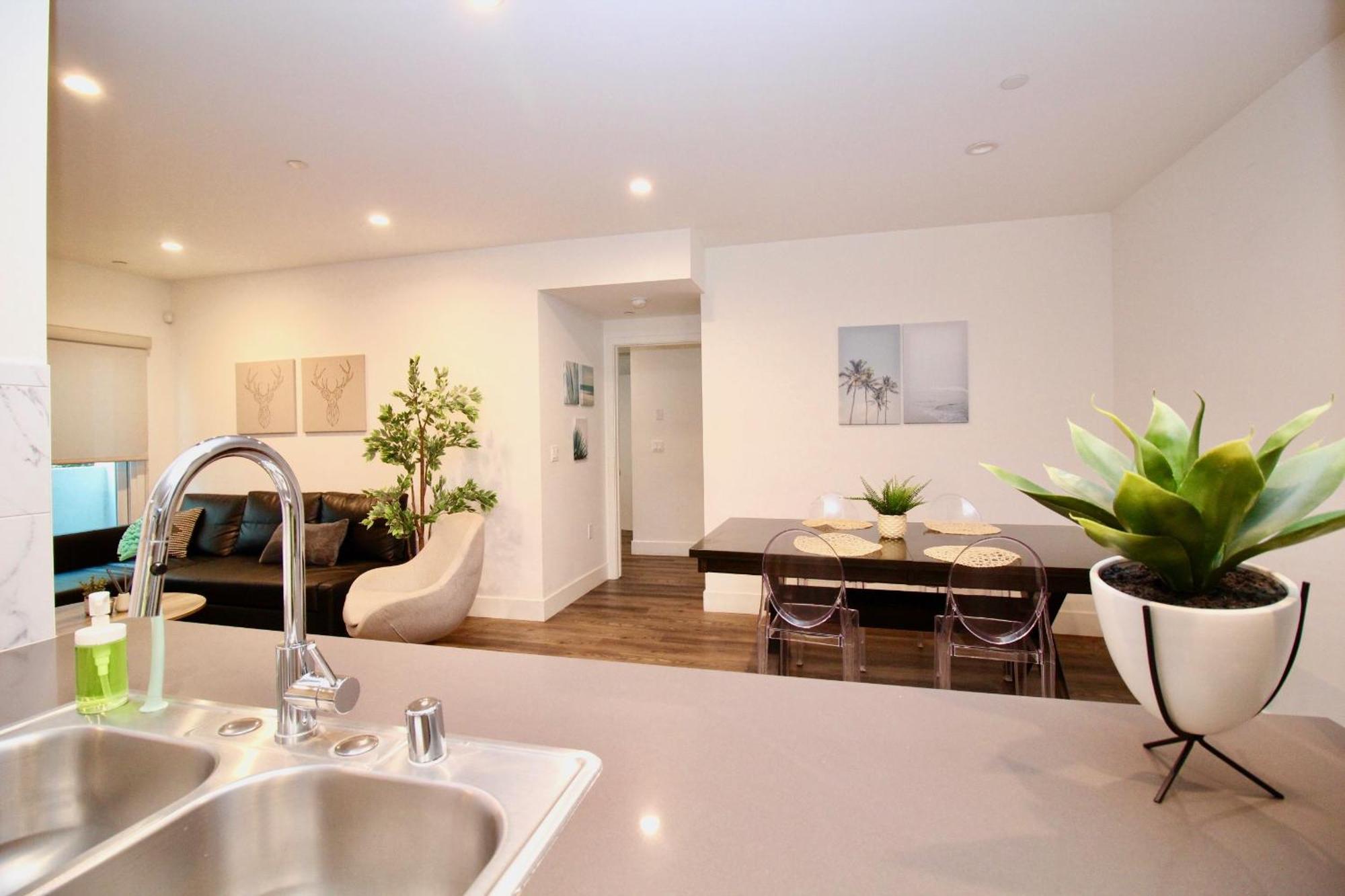 Los Angeles Premium Suites With Free Parking Стая снимка