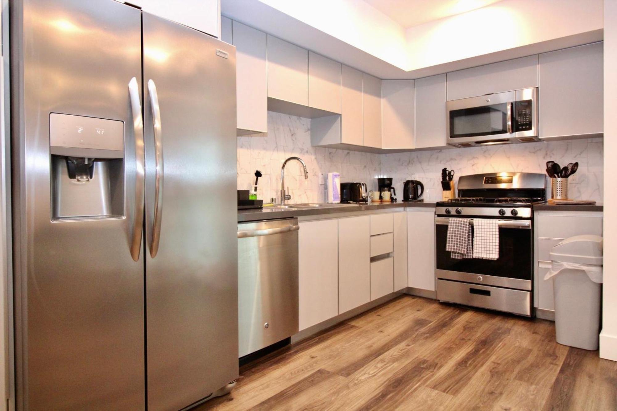 Los Angeles Premium Suites With Free Parking Стая снимка
