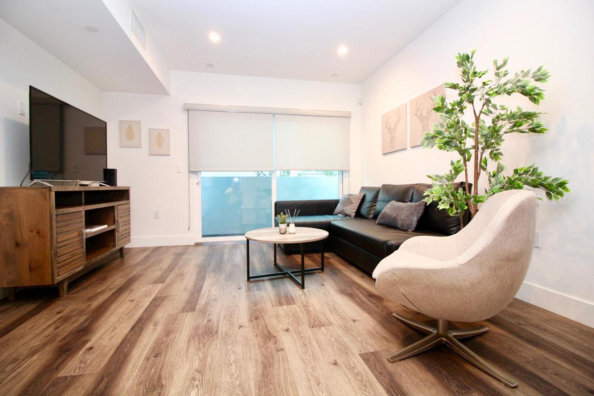 Los Angeles Premium Suites With Free Parking Стая снимка