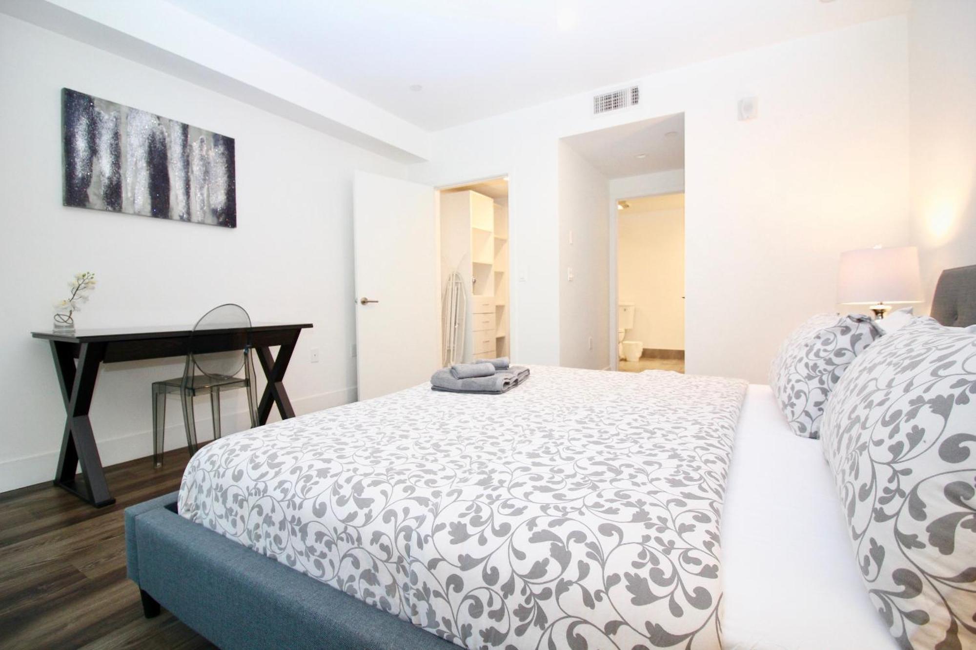 Los Angeles Premium Suites With Free Parking Стая снимка