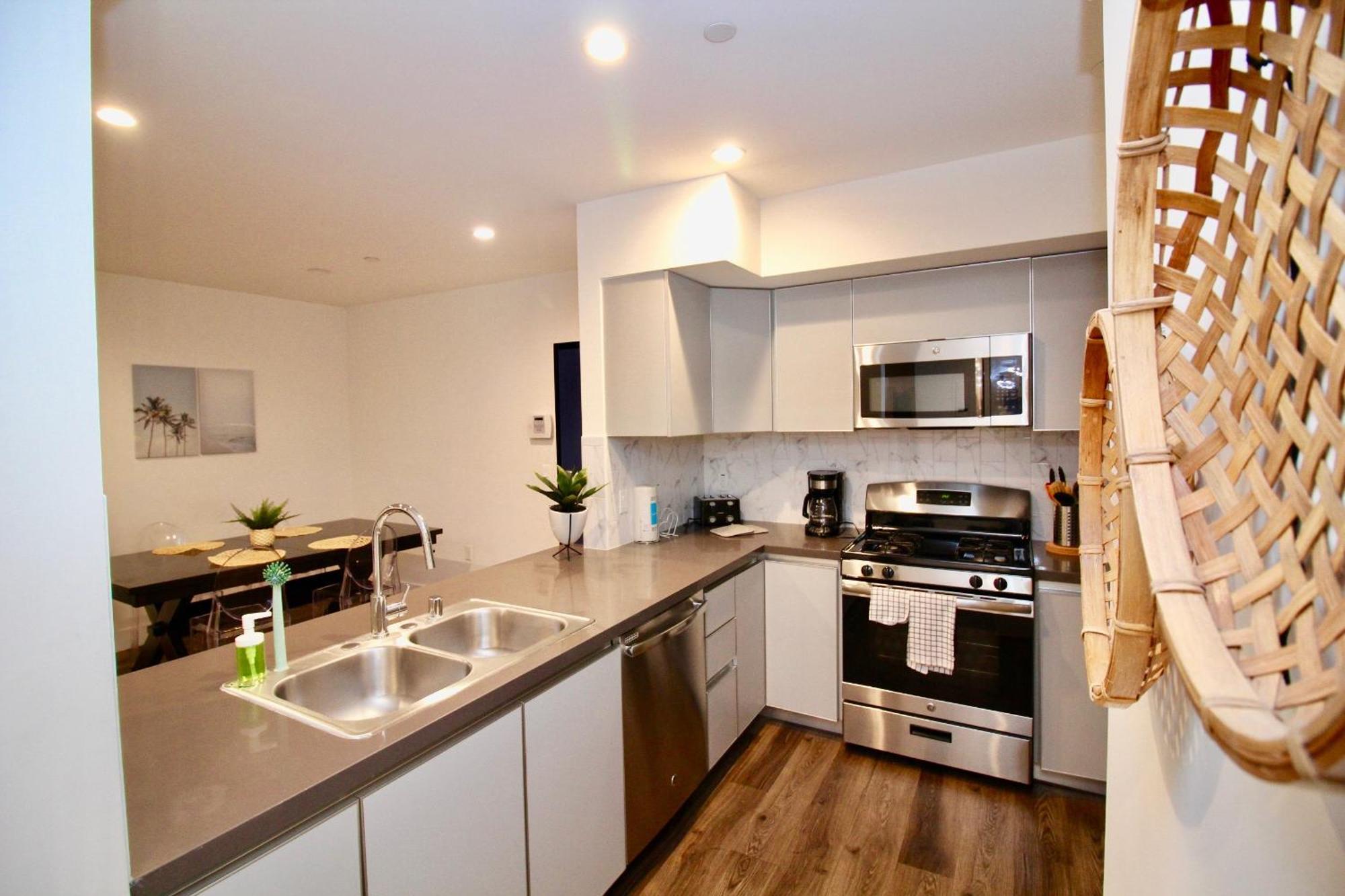 Los Angeles Premium Suites With Free Parking Стая снимка
